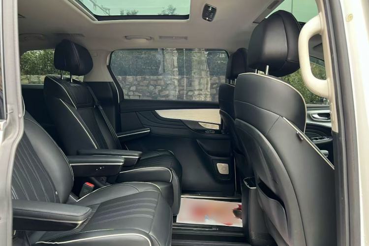 Used Roewe iMAX8 2021 400TGI Supreme Series Lu Zun Edition