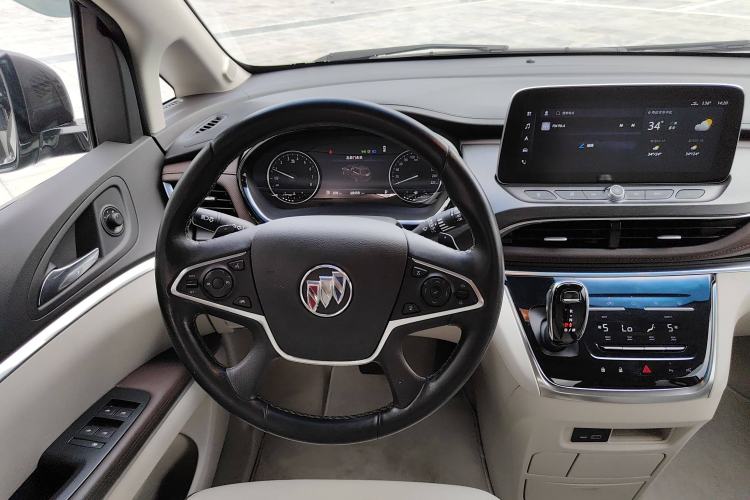 Used Buick GL8 2021 Land Cruiser Executive 652T Premium Model
