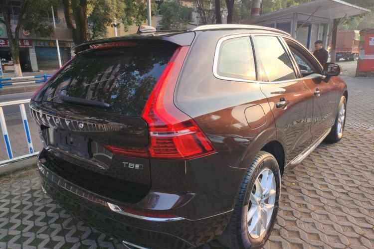 Used Volvo XC60 2021 T5 4x4 Smart Luxury Edition
