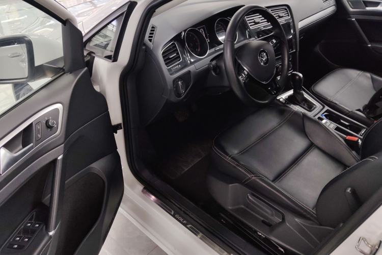 Used Volkswagen Golf 2020 Zhiai Edition 280TSI DSG Comfort Model
