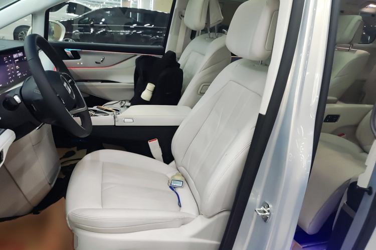 Used Buick GL8 New Energy 2024 Lu Zun Luxury Edition 7-Seater
