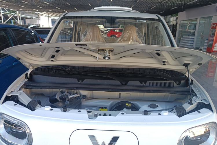 Used Wuling Hongguang MINIEV 2024 3rd Generation 215km Youth Edition
