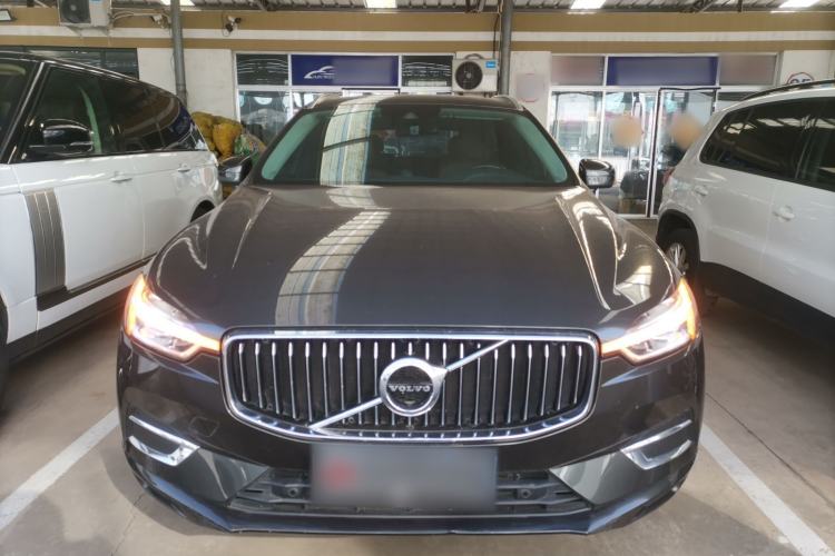 Used Volvo XC60 2019 T5 4x4 Smart Edition China V Standard
