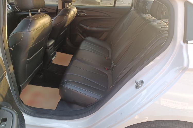 Used Roewe i5 2020 1.5L Manual 4G Connect Leehao Flagship Edition
