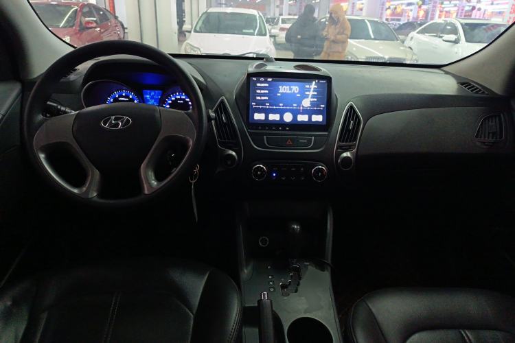 Used Hyundai ix35 2015 2.0L Automatic 2WD Comfort Edition China IV Standard
