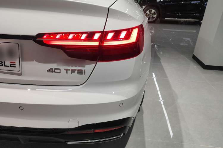 Used Audi A4L 2023 40 TFSI Luxury Dynamic Model
