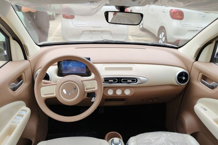 Used Wuling Hongguang MINIEV 2025 Four-Door Version Advanced Edition
