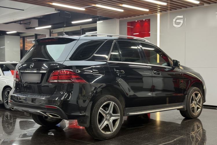 Used Mercedes-Benz GLE 2015 GLE 400 4MATIC
