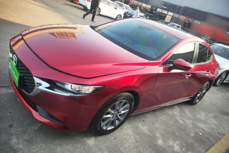 Used Mazda Mazda 3 Axela 2020 1.5L Automatic Luxury Version