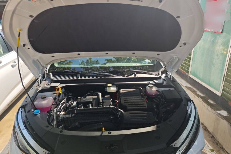 Used BYD Qin L 2025 DM-i Smart Drive 80KM Leading Model
