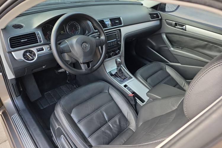 Used Volkswagen Passat 2013 1.8TSI DSG Prestige Edition
