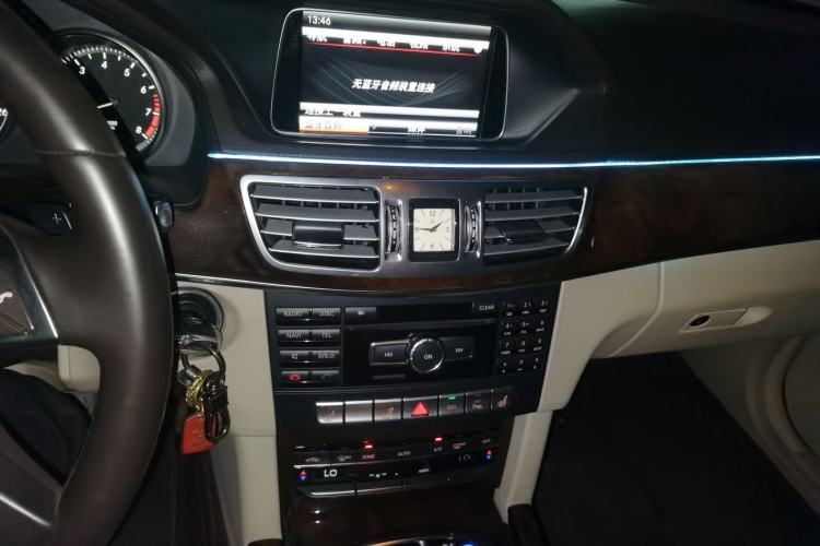 Used Mercedes-Benz E-Class 2014 E 260 L Luxury Model
