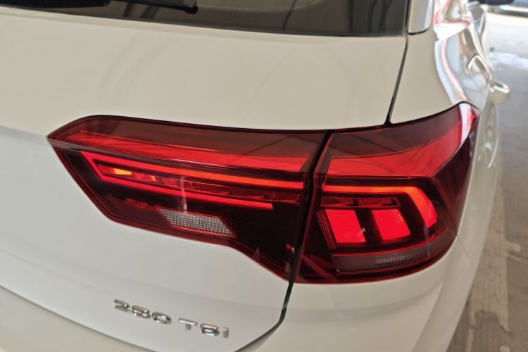 Used Volkswagen T-ROC 2020 280TSI DSG Two-Wheel Drive Comfort Version