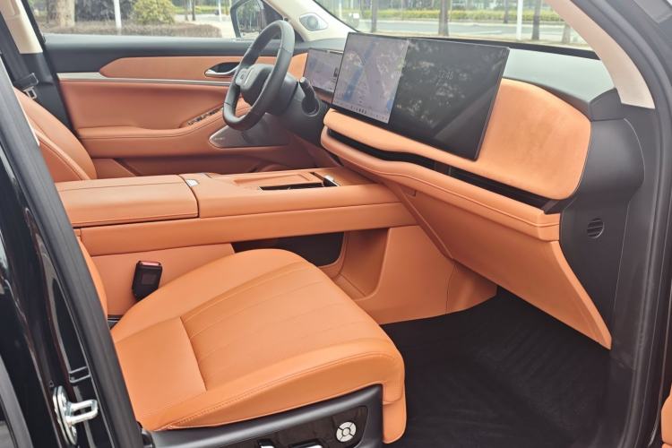 Used Wey Lanshan 2025 Four-Wheel Drive Ultra