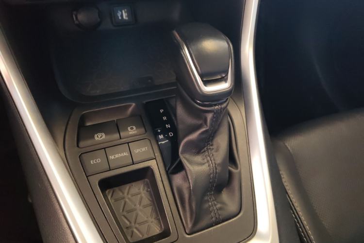 Used Toyota Wildlander 2023 2.0L CVT Two-Wheel Drive Prestige Version