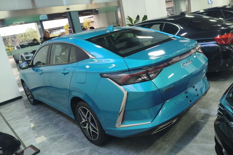 Used Dongfeng Aeolus Yixuan 2021 230T Automatic Chasing Shadow Edition
