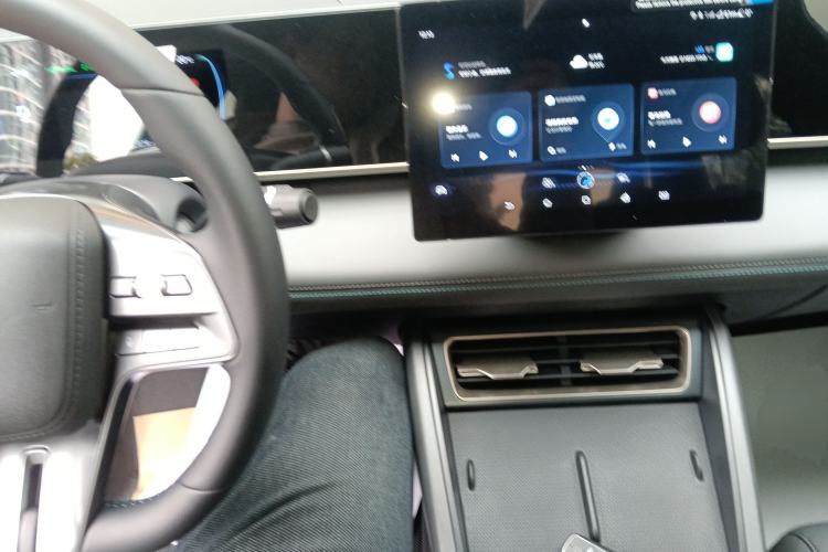 Used BYD Qin L 2024 DM-i 80KM Leading Model
