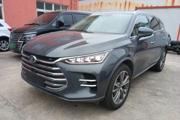 Used BYD Tang New Energy 2018 DM 2.0T All-Wheel Drive Smart Connectivity Luxury Model 7 Seats China V Emission Standard