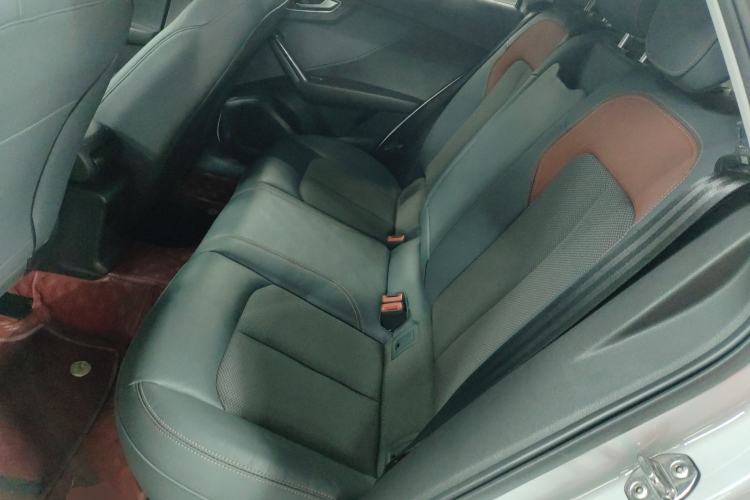 Used Audi Q2L 2021 35 TFSI Fashionable and Elegant Model
