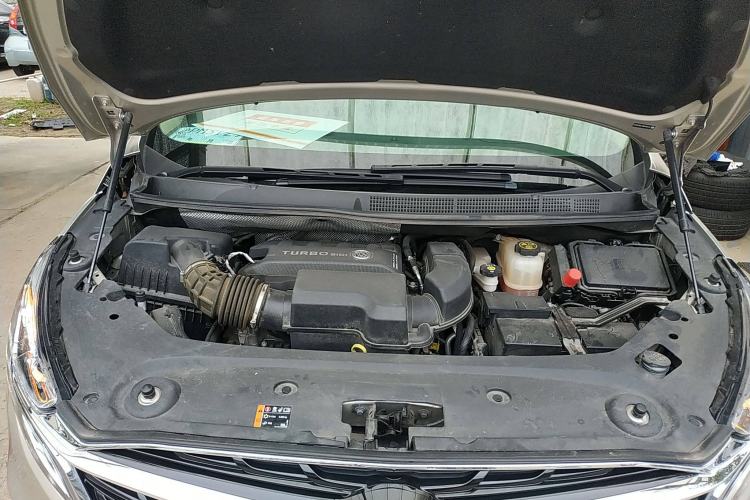 Used Buick GL8 2022 ES Landtrek 653T Luxury Edition
