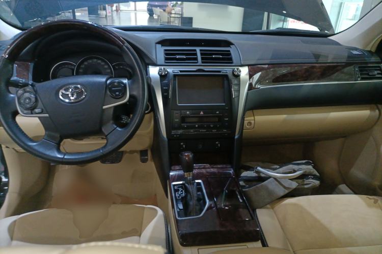 Used Toyota Camry 2016 2.5G 10th Anniversary Deluxe Navigation Edition