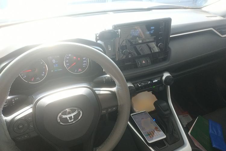 Used Toyota Wildlander 2022 2.0L CVT Two-Wheel Drive Leading Edition
