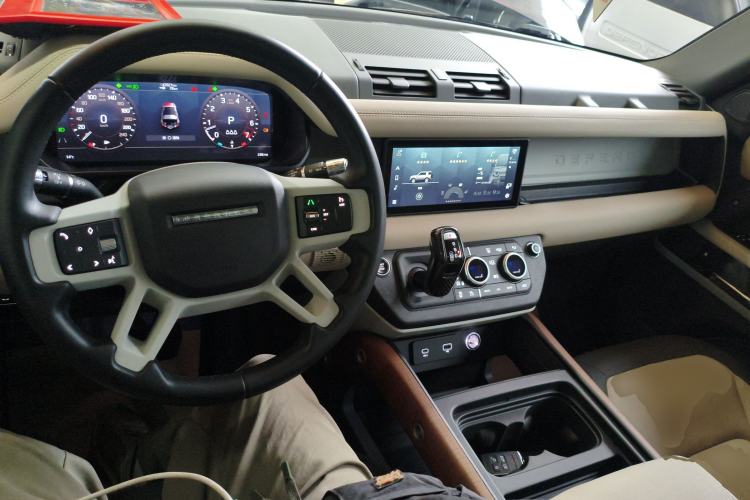 Used Land Rover Defender 2021 90 P400 X-DYNAMIC S
