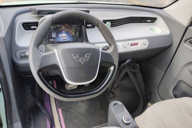 Used Wuling Hongguang MINIEV 2021 Macaron Fashion Model Lithium Iron Phosphate