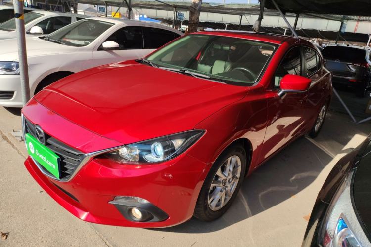 Used Mazda Mazda 3 Axela 2016 Hatchback 1.5L Automatic Luxury Model