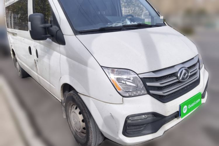 Used SAIC MAXUS Xintu V80 2023 2.0T Manual Classic Aoyuntong Long Wheelbase Mid-Height 6/7/8/9-Seater