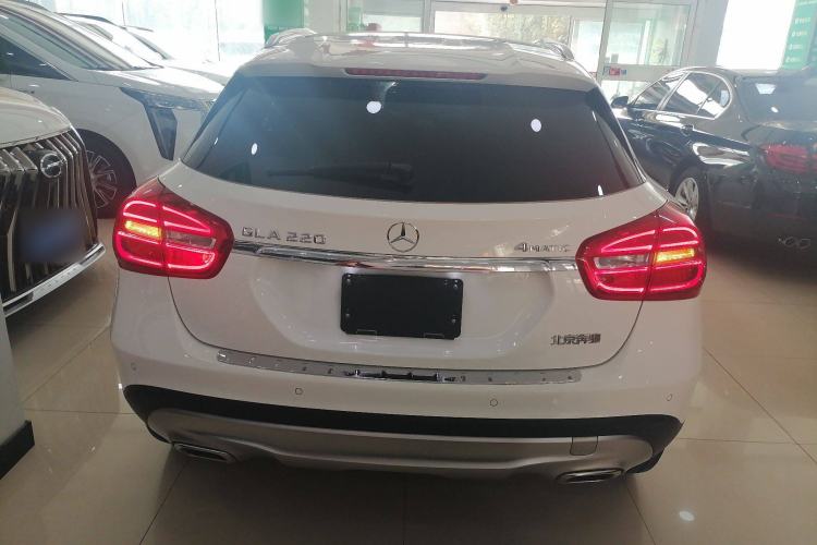 Used Mercedes-Benz GLA 2015 GLA 220 4MATIC Fashion Model