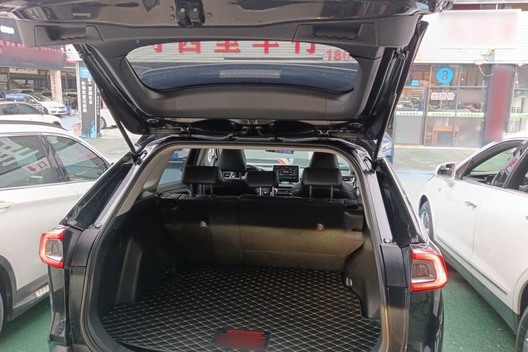 Used Toyota Wildlander 2022 Dual-Engine 2.5L E-CVT Two-Wheel Drive Luxury PLUS Edition
