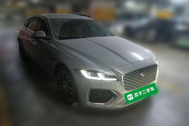 Used Jaguar XFL 2024 2.0T P250 Two-Wheel Drive Prestige Luxury Edition