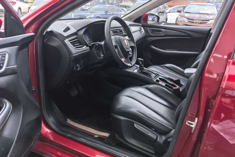 Used Roewe i5 2020 1.5L Automatic 4G Connect Luxury Flagship Edition
