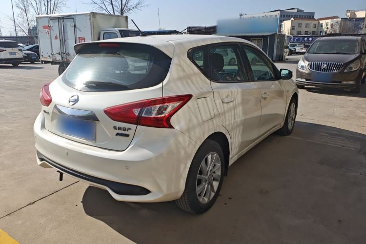 Used Nissan Tiida 2016 1.6L CVT Cool Dynamic Edition

