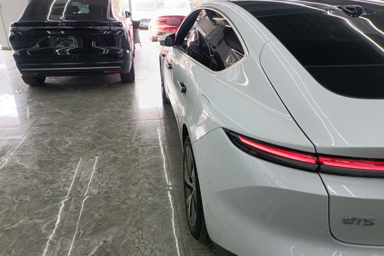 Used Nio ET5 2024 75 kWh