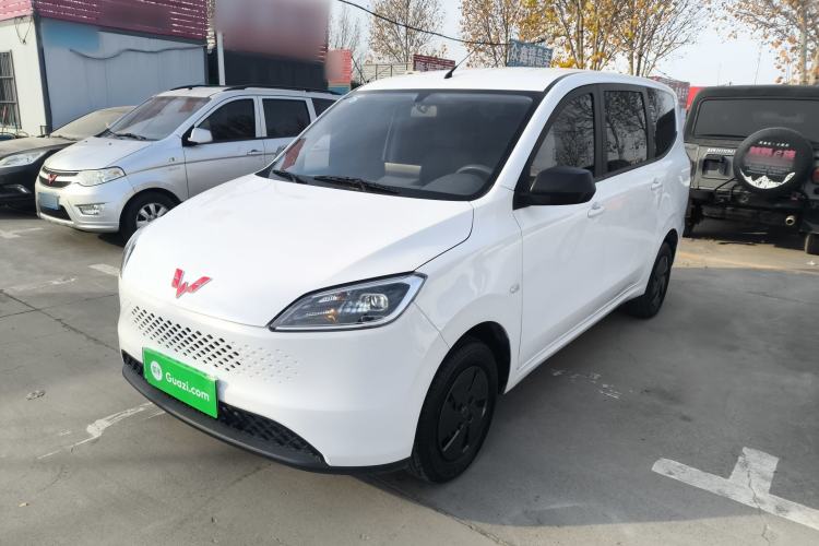 Used Wuling Hongguang New Energy 2025 Extended-Range Hybrid 50KM Comfort Version
