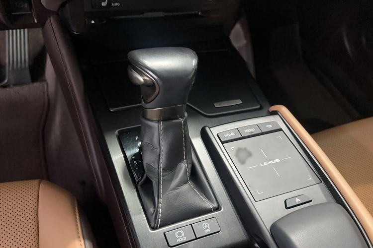 Used Lexus ES 2018 200 Excellence Edition China V Standard
