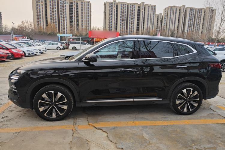Used BYD Song PLUS New Energy 2025 EV Intelligent Driving Version 520km Premium Model
