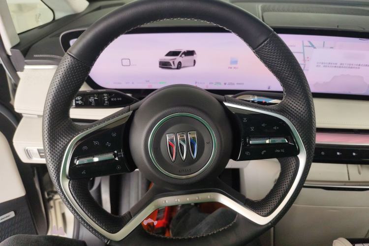 Used Buick GL8 New Energy 2024 Lu Zun Luxury Edition 7-Seater
