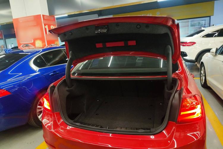 Used BMW 3 Series 2015 320Li Fashion Model
