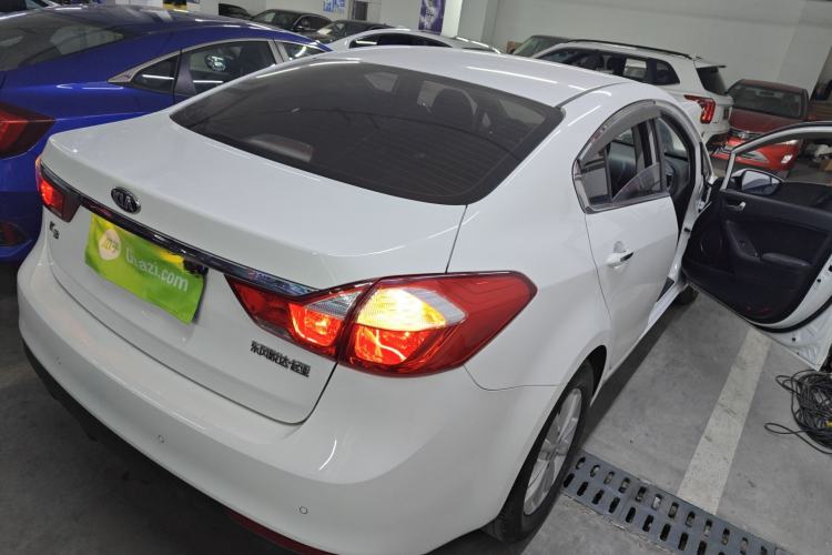 Used Kia K3 2016 1.6L Automatic GLS
