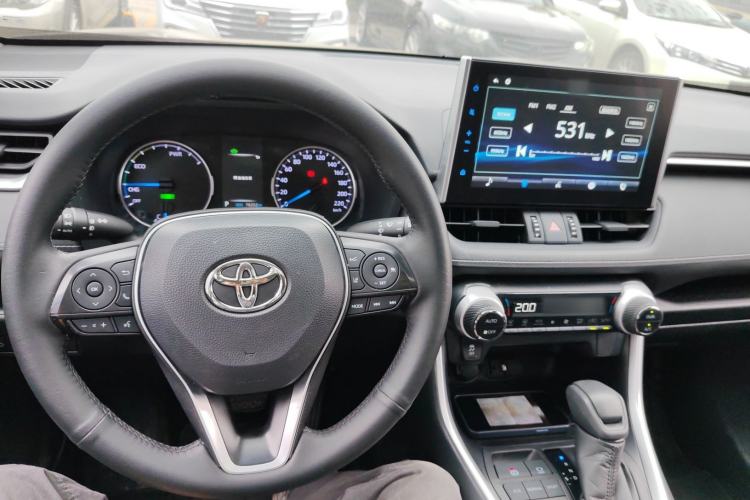 Used Toyota Wildlander 2020 Dual-Engine 2.5L E-CVT Two-Wheel Drive Luxury Edition
