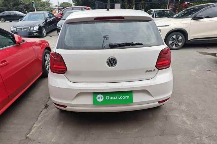 Used Volkswagen Polo 2016 1.4L Manual Fashion Model