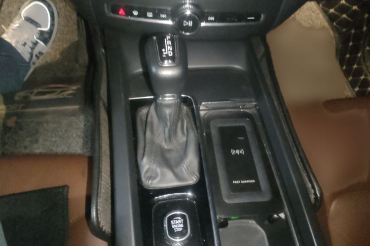 Used Volvo XC60 2021 T5 4x4 Smart Luxury Edition
