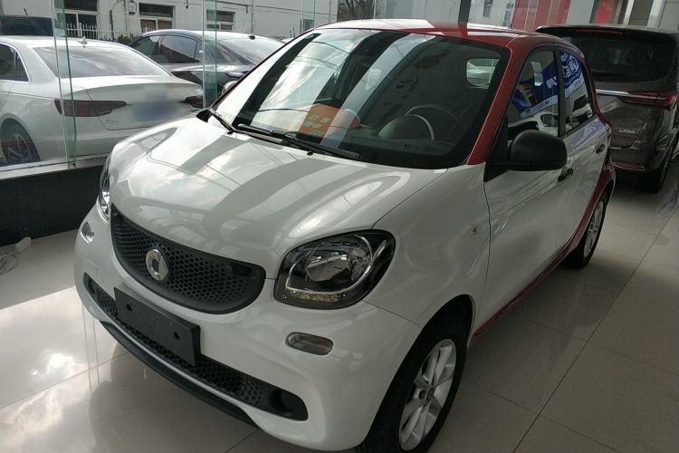 Used smart forfour 2018 1.0L 52 kW Dynamic Edition