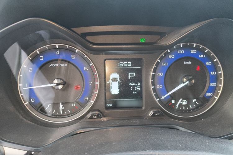 Used Geely Auto Vision X3 2019 Upgraded Model 1.5L CVT Elite Version
