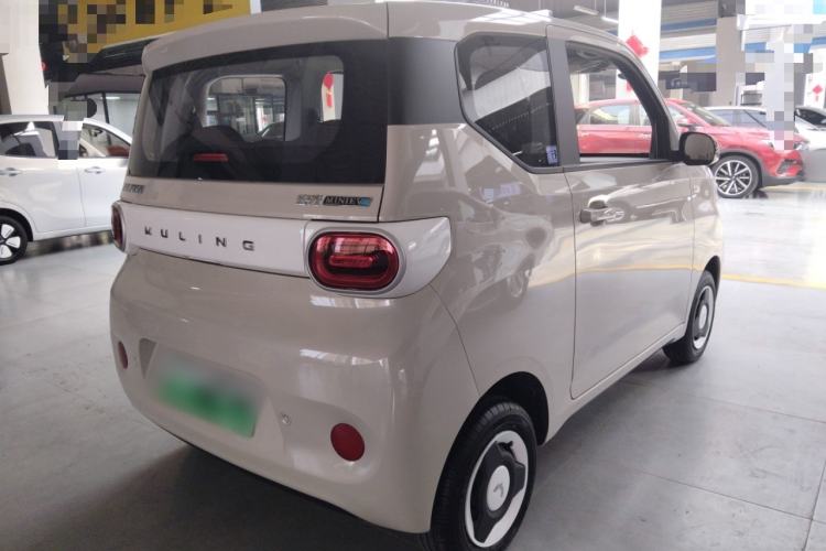 Used Wuling Hongguang MINIEV 2024 3rd Generation 215km Youth Edition
