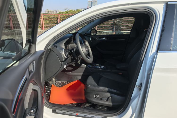 Used Audi A3 2020 Limousine 35 TFSI Fashion Edition China VI Emission Standard
