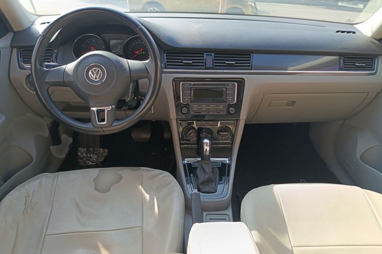 Used Volkswagen Bora 2014 1.6L Automatic Fashion Model
